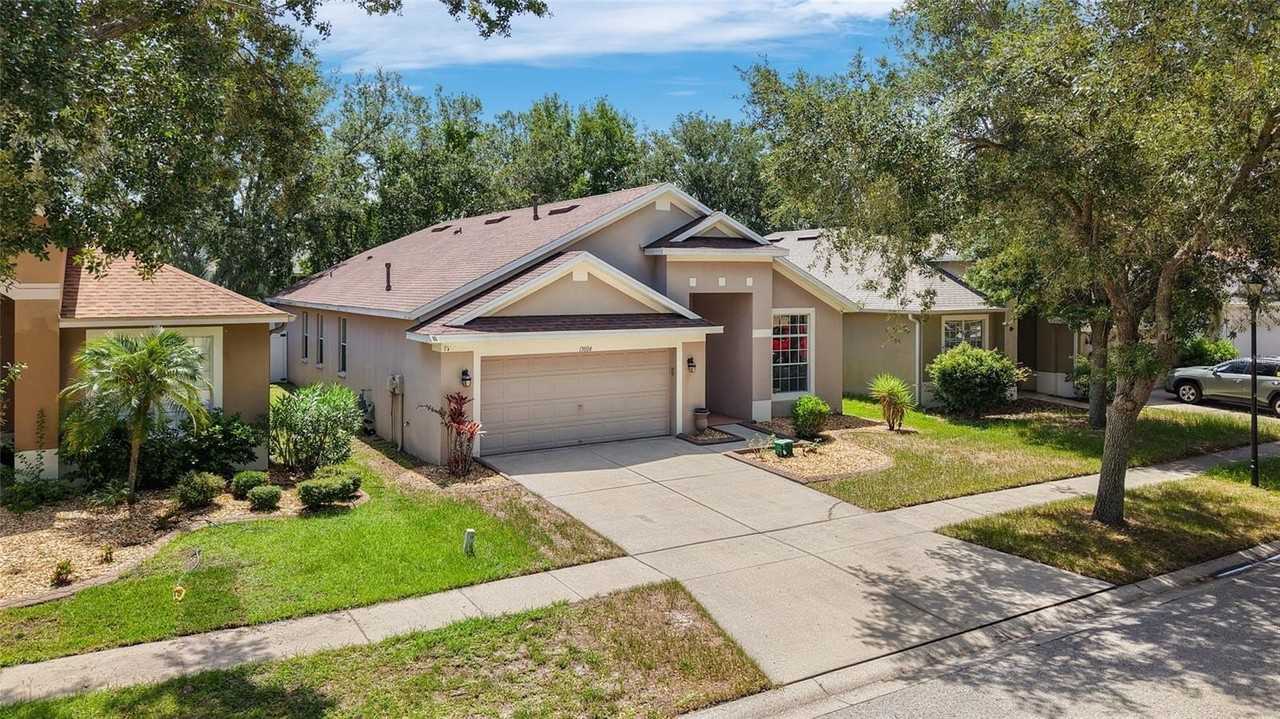 13804 Sigler St - Photo 4 of 31
