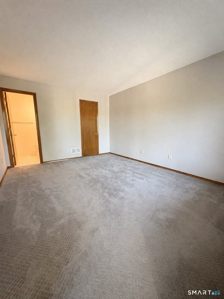 80 Little Oak Ln - Photo 6 of 13