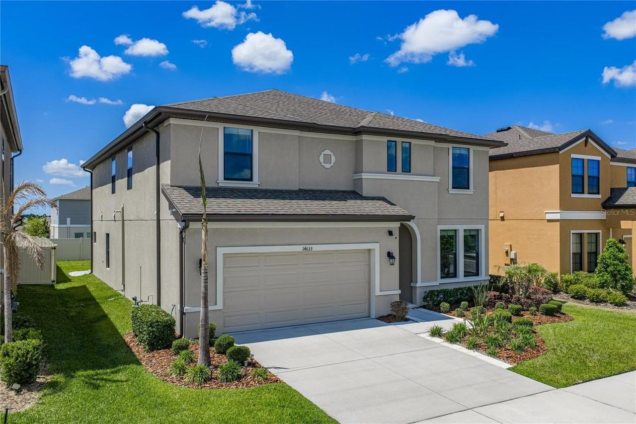 14633 Red Castle Ave - Photo 4 of 50