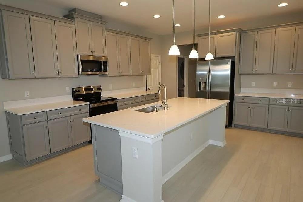 29897 Southwell Ln - Photo 4 of 24