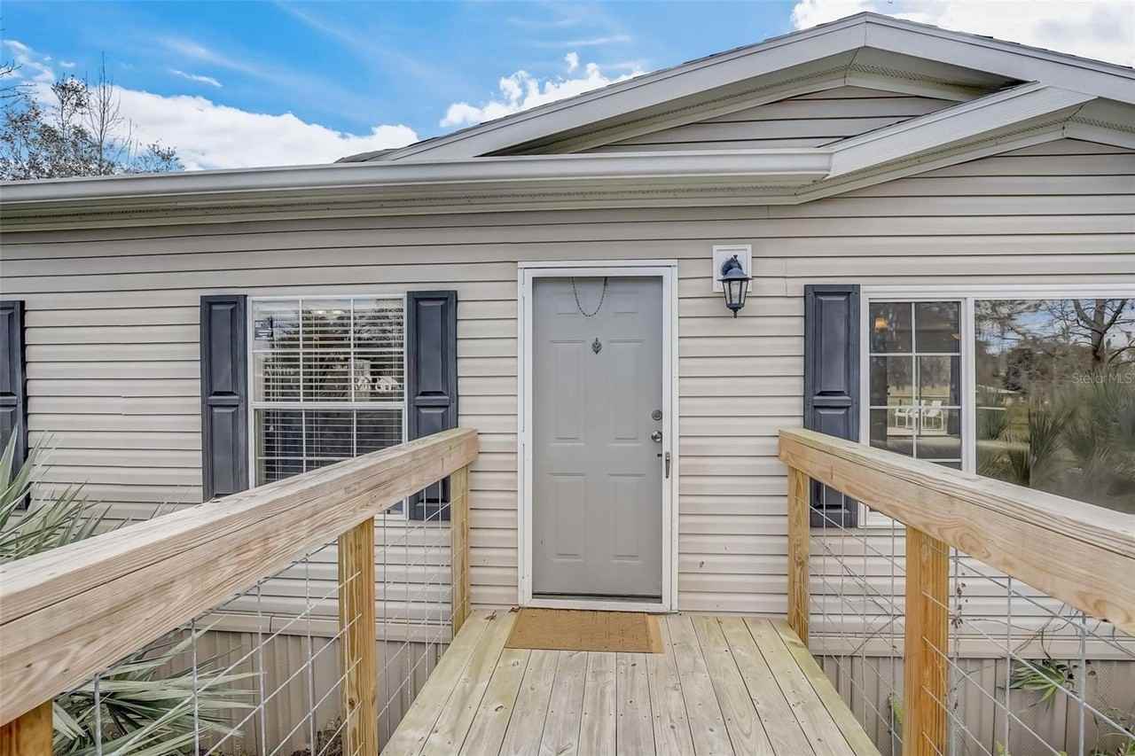 4611 Miley Rd - Photo 2 of 24