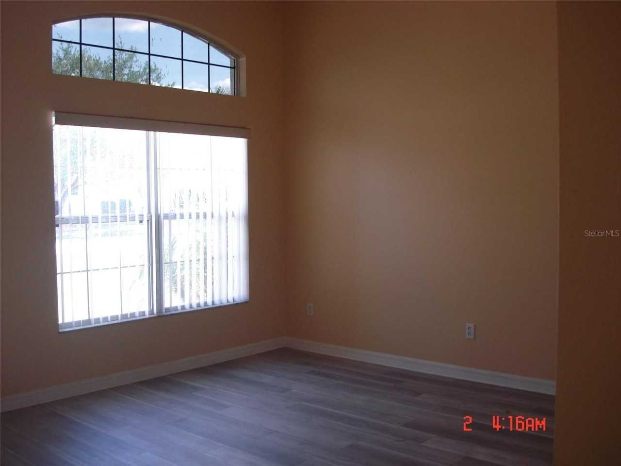 606 Alder Grove Dr - Photo 2 of 16