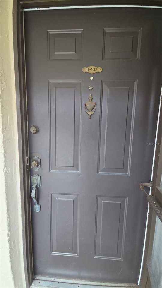 100 E Kentucky Ave #103D - Photo 2 of 29