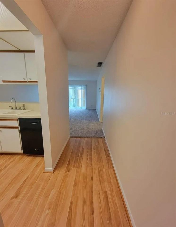 100 E Kentucky Ave #103D - Photo 3 of 29