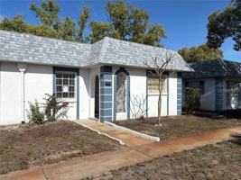 featured image of 4223 Sheldon Pl #23