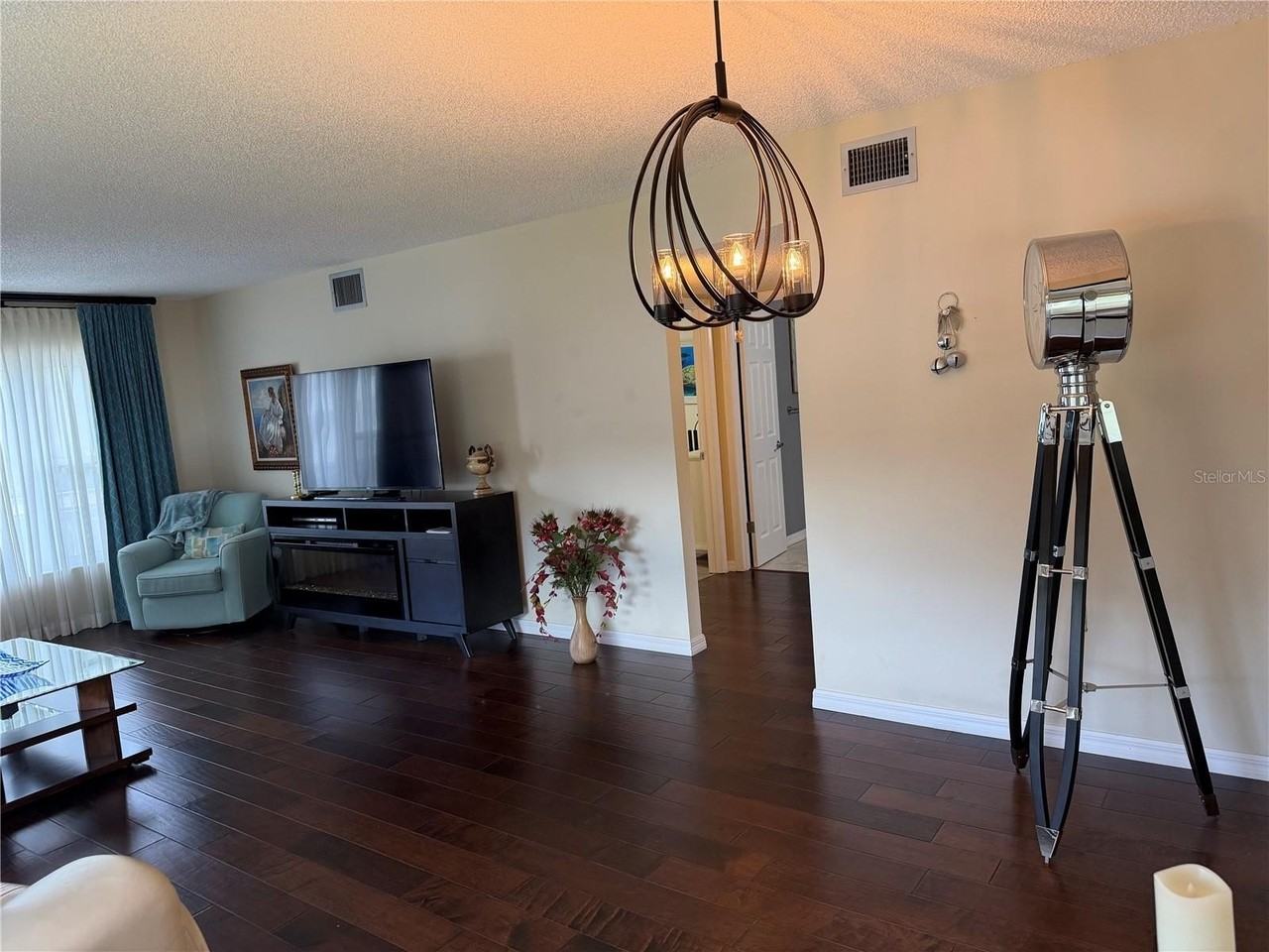 2426 Ecuadorian Way #40 - Photo 6 of 15