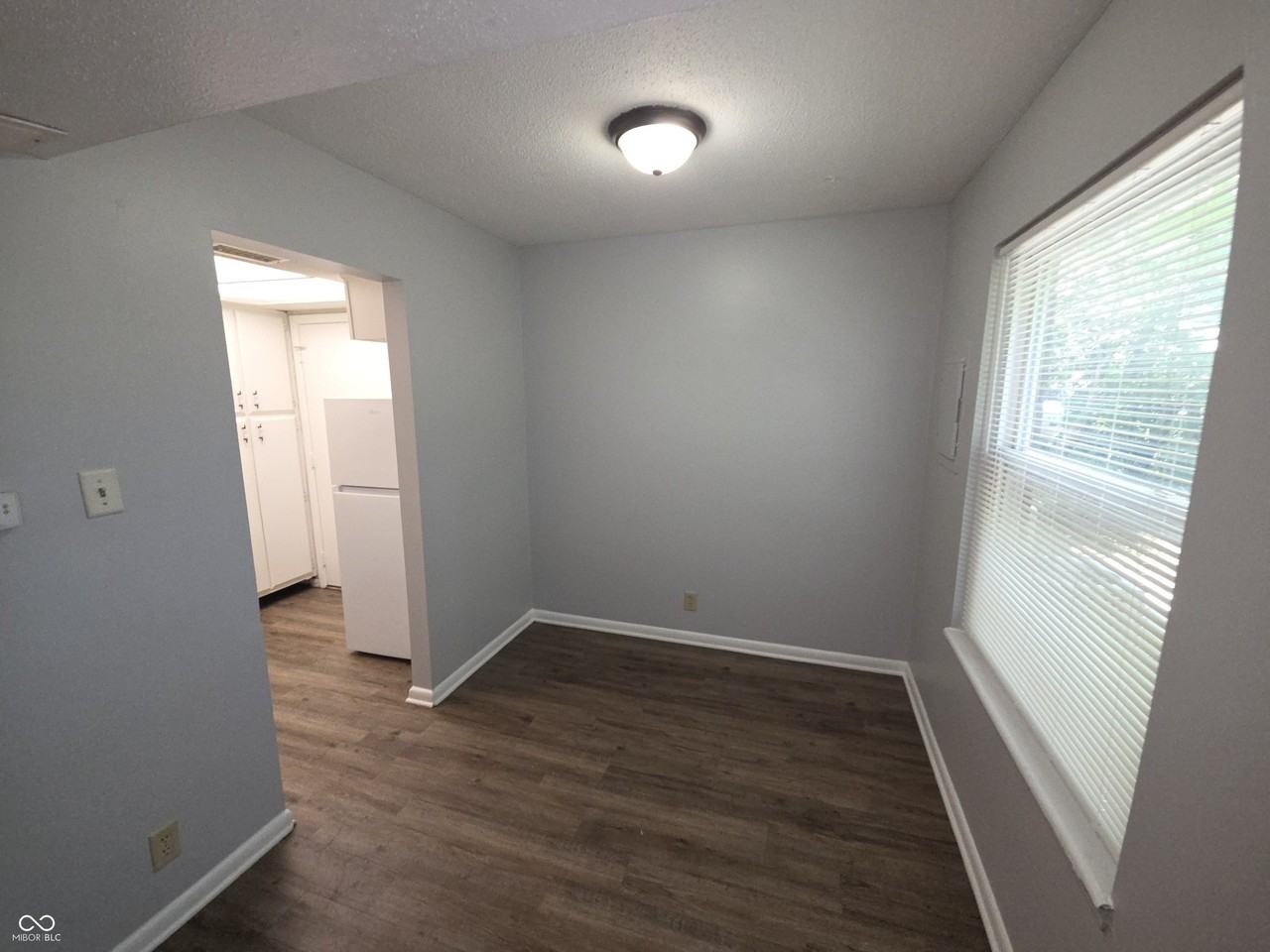3266 Lupine Dr - Photo 5 of 13