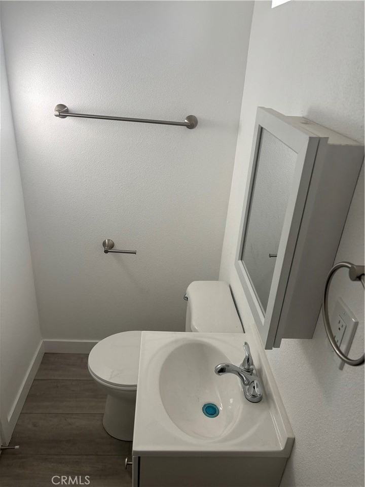 720 Atlantic Ave - Photo 6 of 6
