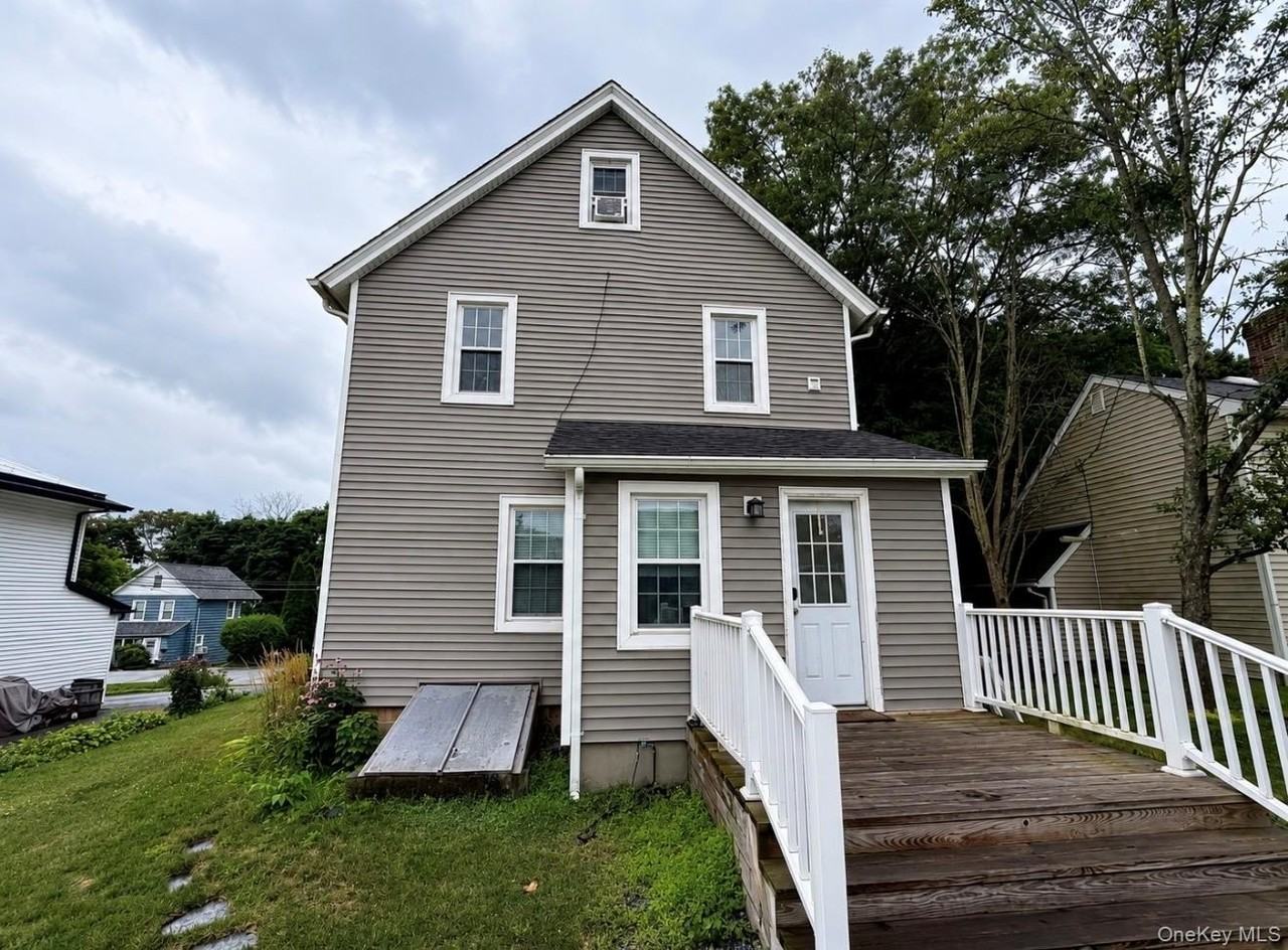 31 Minetta Ct