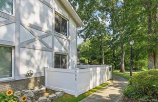 featured image of 598 Blue Ridge Dr