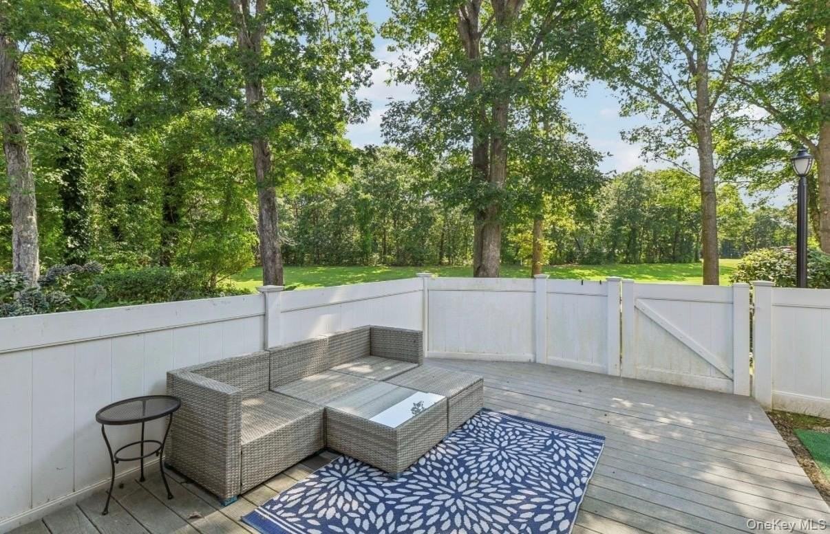 598 Blue Ridge Dr - Photo 4 of 33