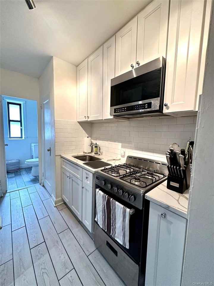 101 Ellwood Ave #1E - Photo 3 of 16