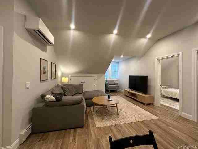 68 Nassau Rd #2ndFL - Photo 2 of 15