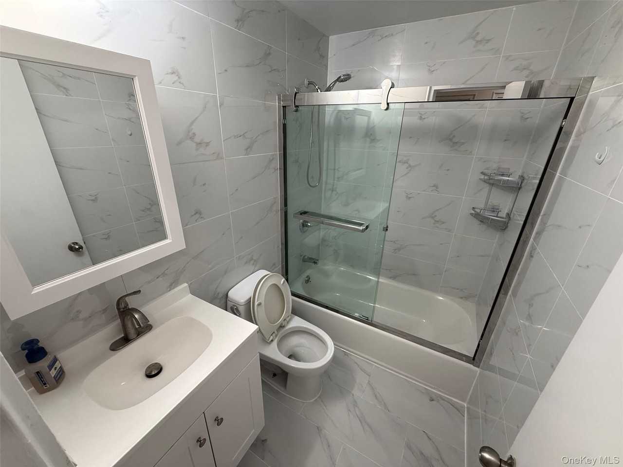 4622 59th St #3FL - Photo 2 of 16
