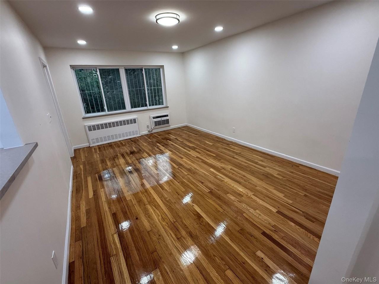 4622 59th St #3FL - Photo 3 of 16