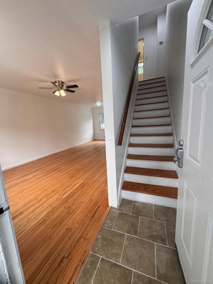 46 N Gilmore Blvd - Photo 4 of 32