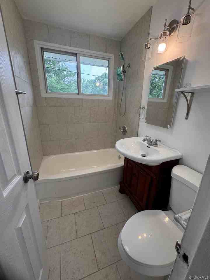 46 N Gilmore Blvd - Photo 6 of 32
