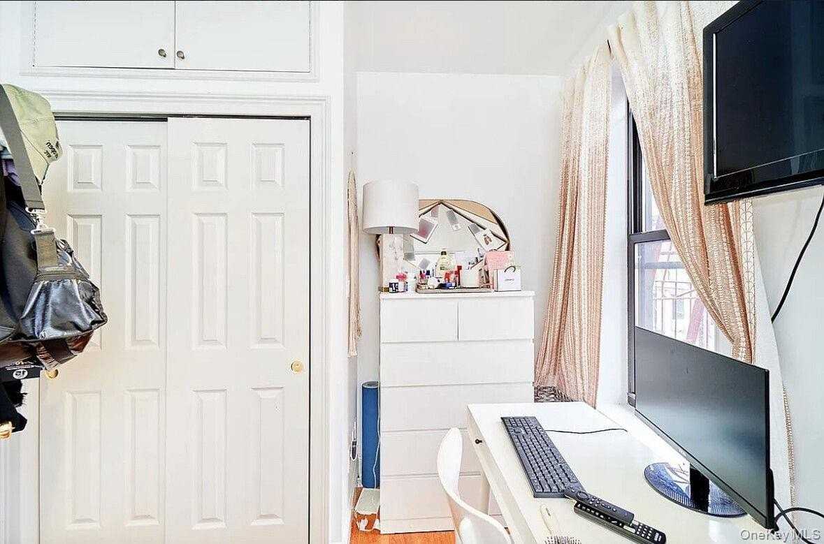 172 Mulberry St #9 - Photo 3 of 5