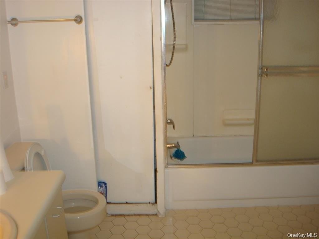 197 Fenimore Ave - Photo 6 of 6