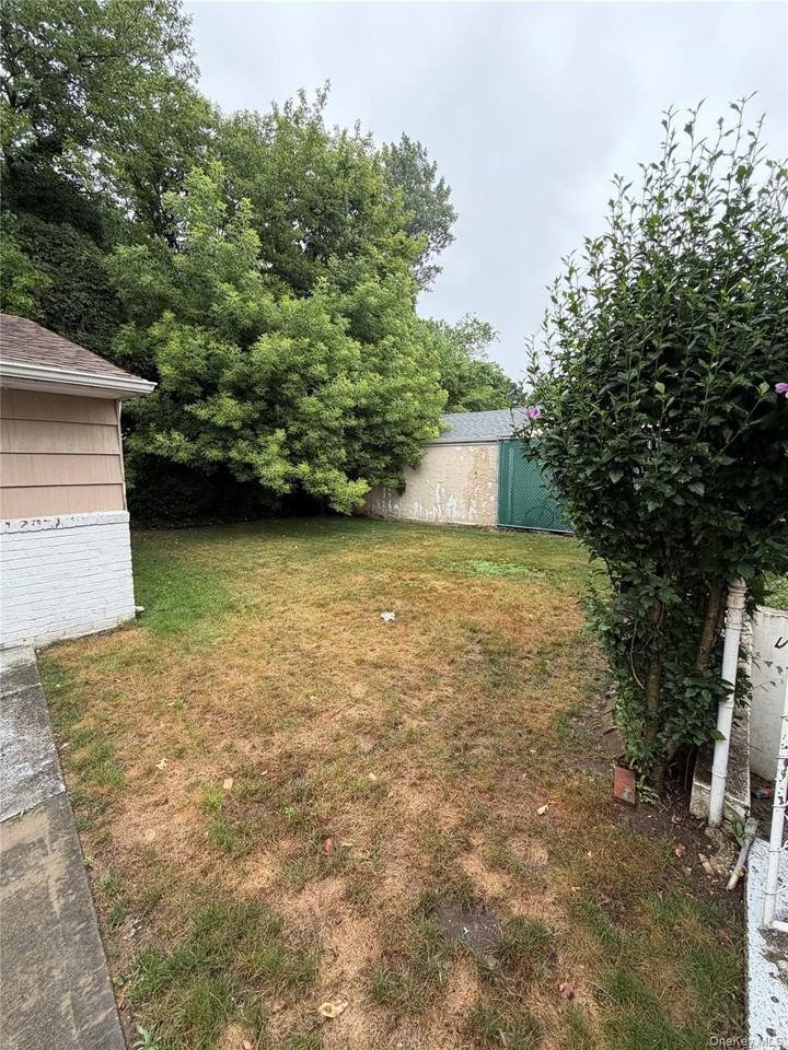 14730 Huxley St - Photo 6 of 6