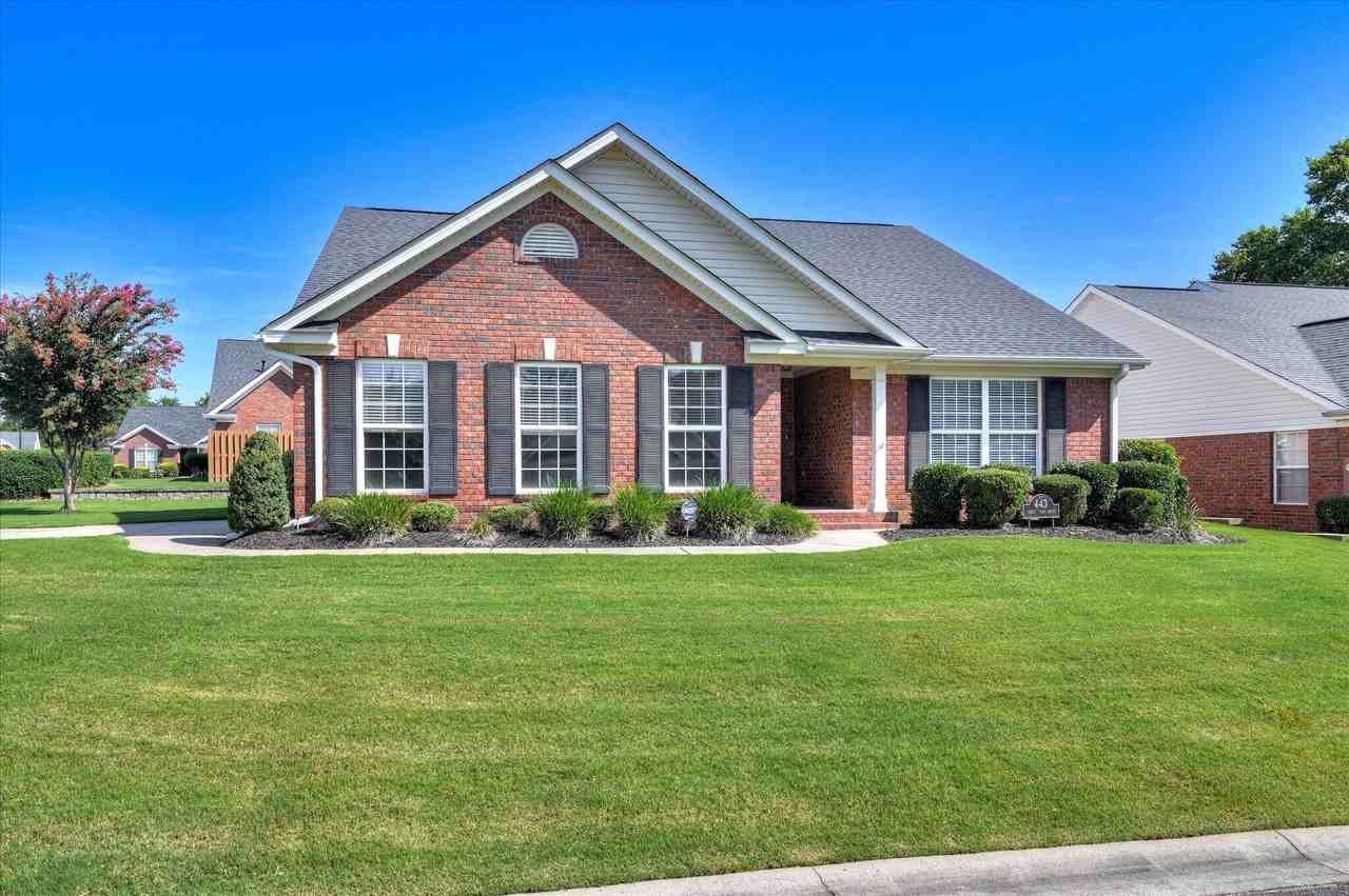 443 Surrey Park Dr - Photo 3 of 35