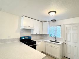 featured image of 16214 Juniper St