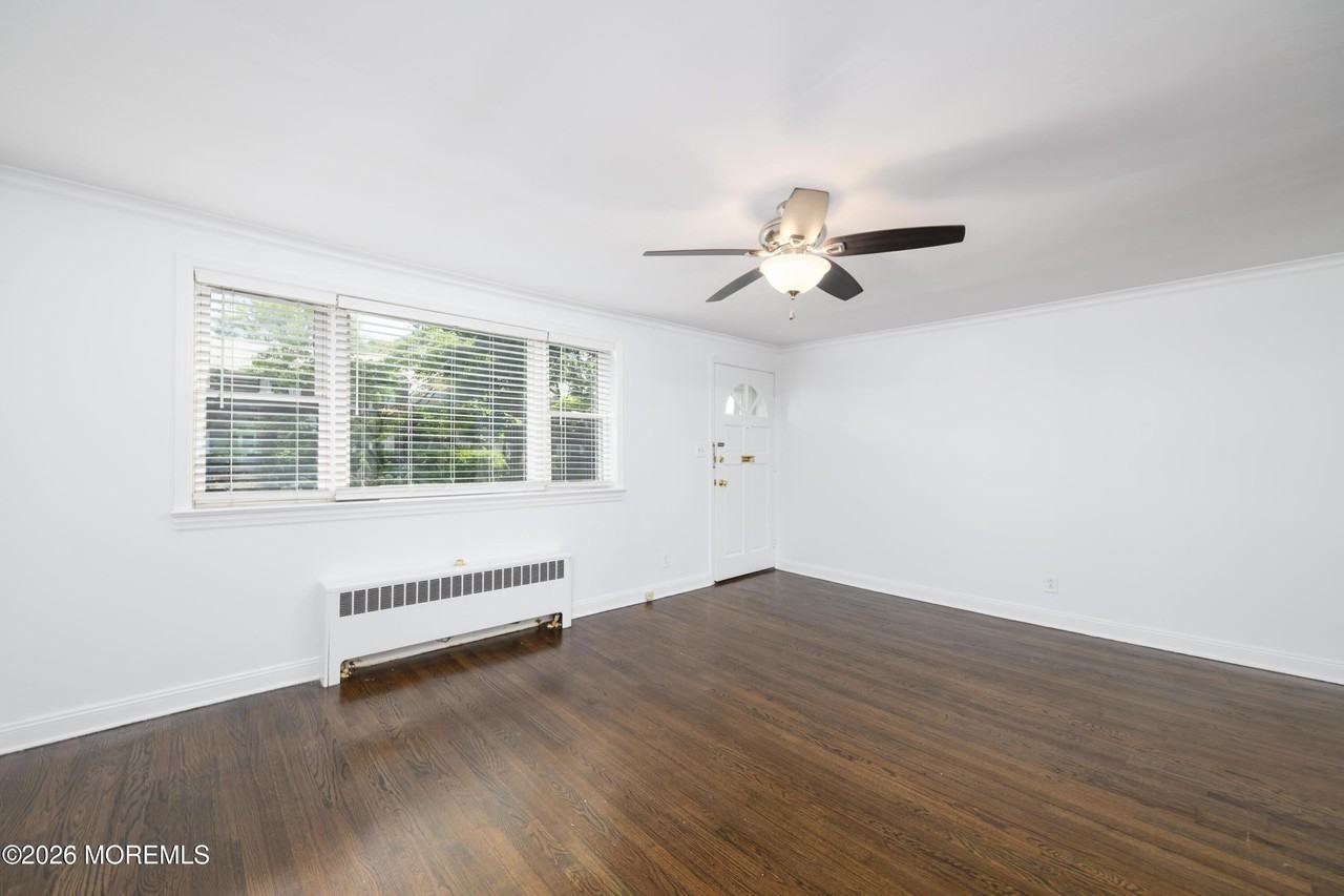 158 Manor Dr #1506 - Photo 5 of 16