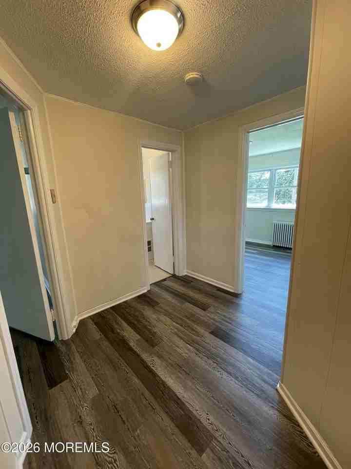 901 Barton Ave #2 - Photo 3 of 10