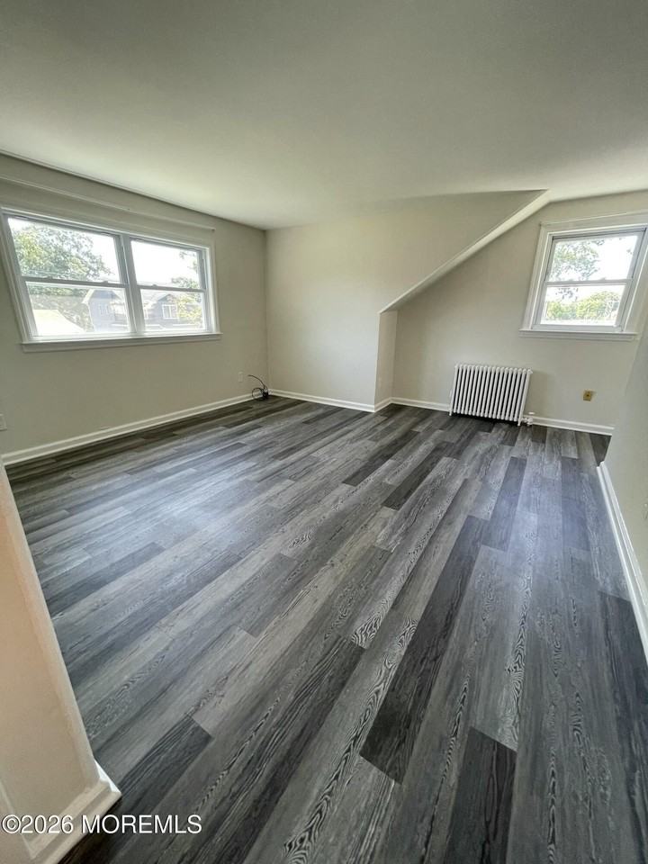901 Barton Ave #2 - Photo 4 of 10