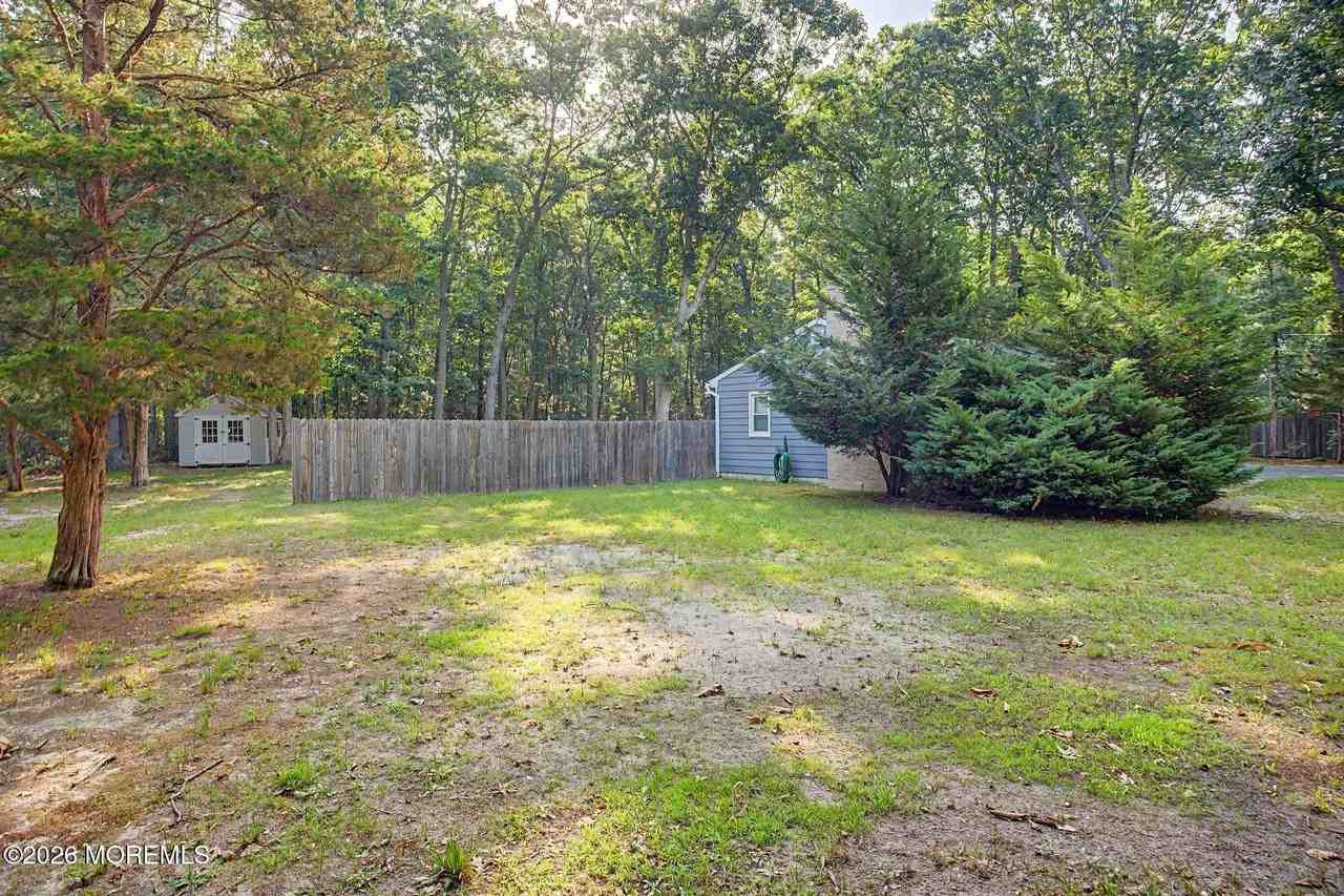 26 French Ln - Photo 3 of 32