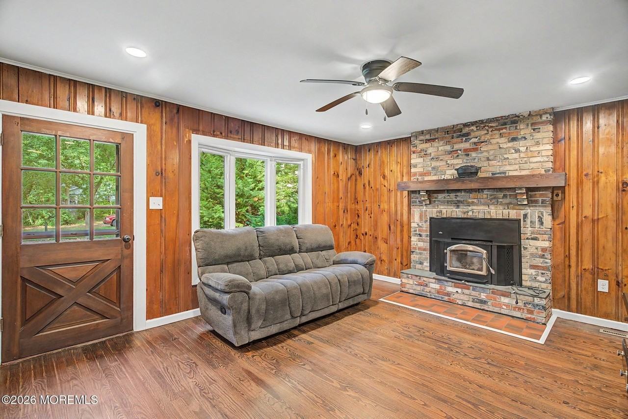 26 French Ln - Photo 6 of 32