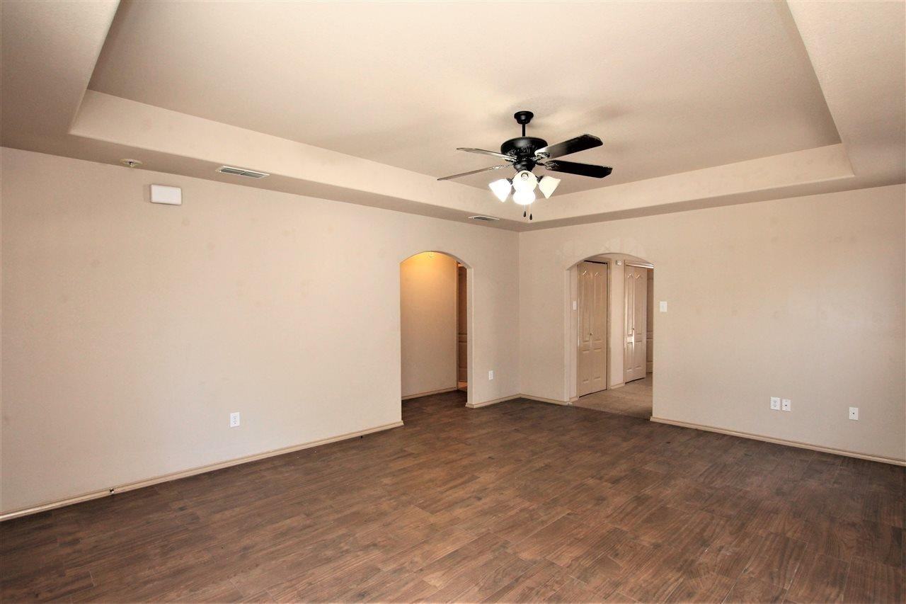 6006 Catedral Loop - Photo 2 of 17