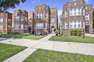 featured image of 7324 S Maplewood Ave #1