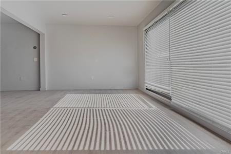 2172 Pacific Ave - Photo 5 of 22