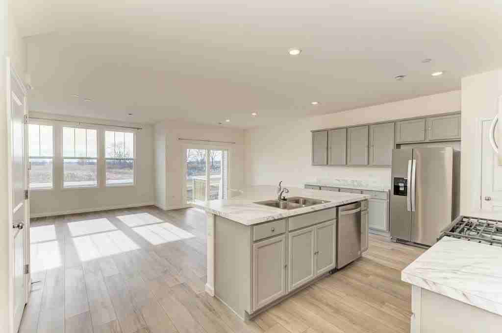 2235 Horseshoe Cir #2235 - Photo 6 of 30
