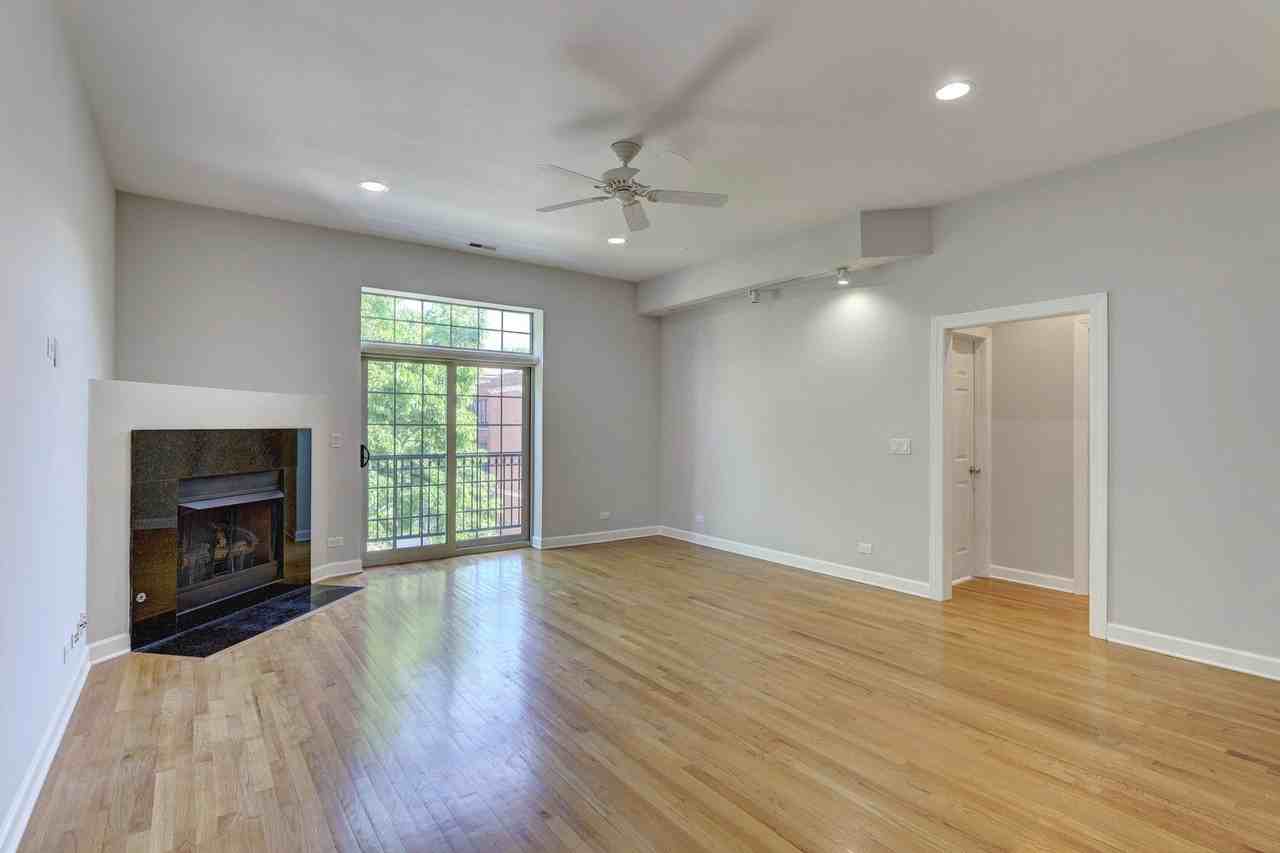 1329 W Loyola Ave #3C - Photo 3 of 15