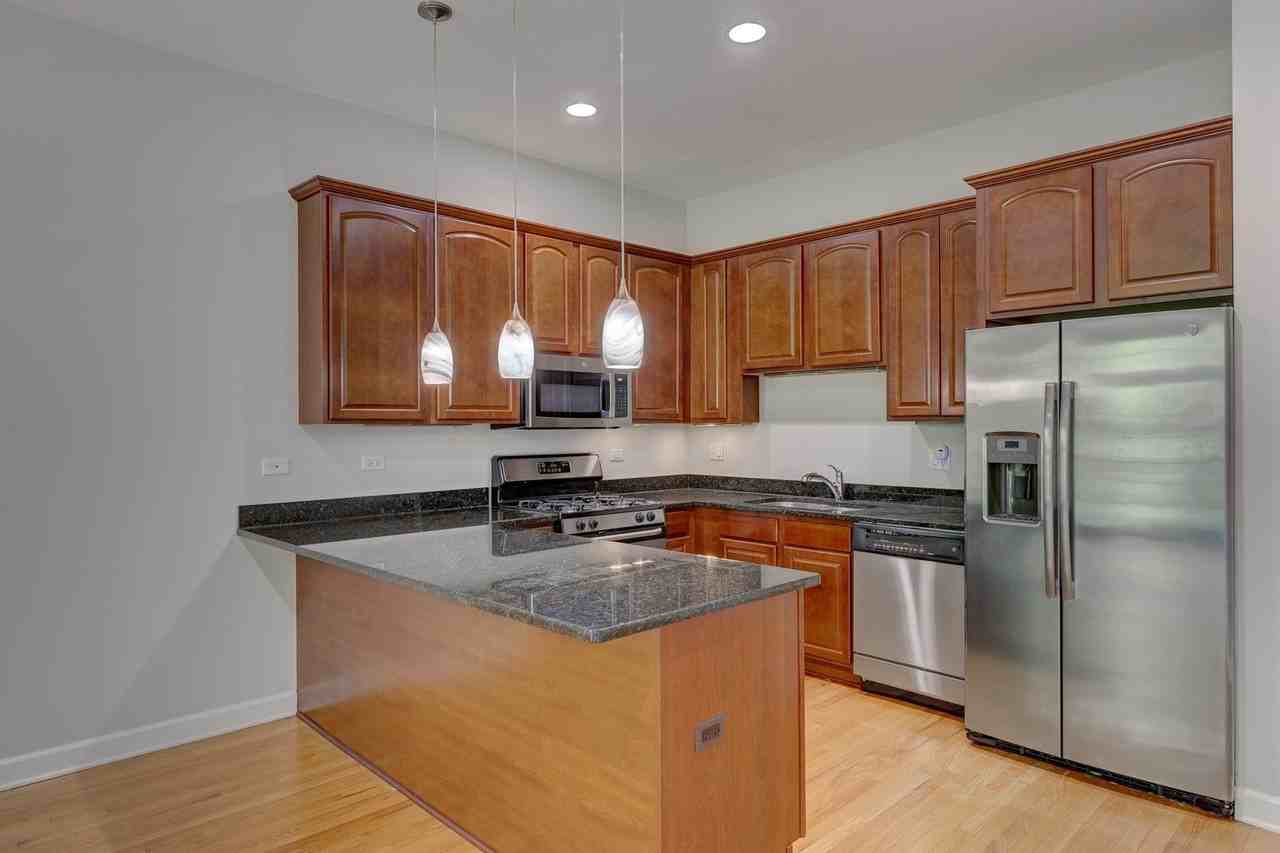 1329 W Loyola Ave #3C - Photo 4 of 15