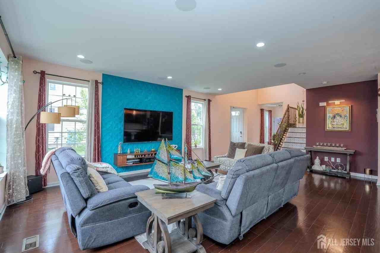 7 Jasmine Dr - Photo 5 of 50