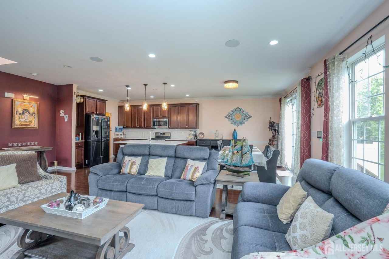 7 Jasmine Dr - Photo 7 of 50