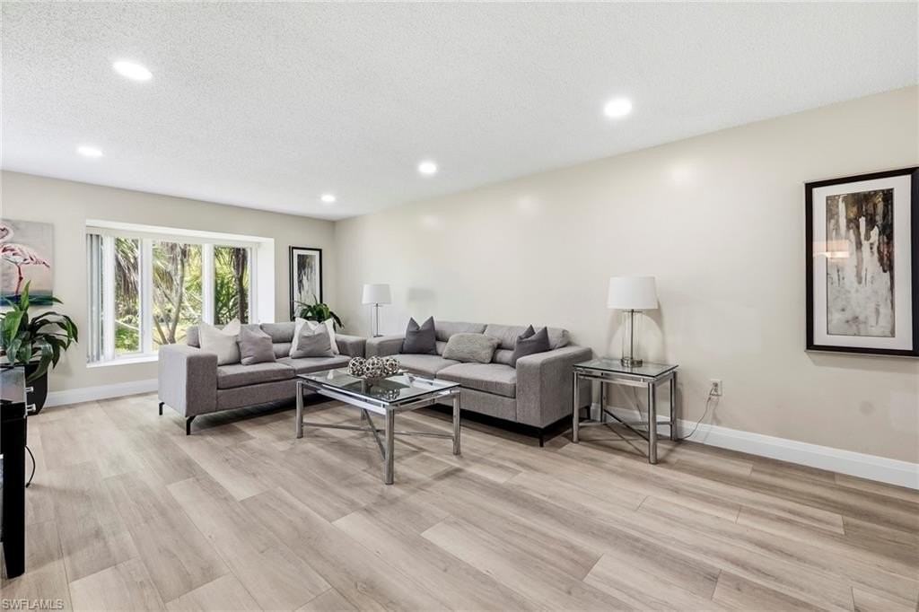 428 Meadowlark Ln #428B - Photo 3 of 22