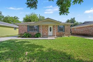 featured image of 8807 Barton St