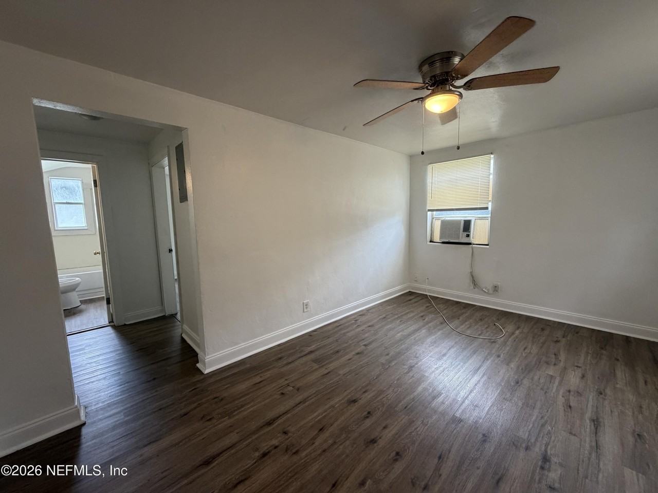 232 Chelsea St #B2 - Photo 4 of 10