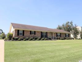 featured image of 516 Pine Hills Dr