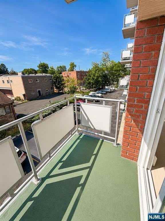 20 Jefferson St #B2 - Photo 4 of 29