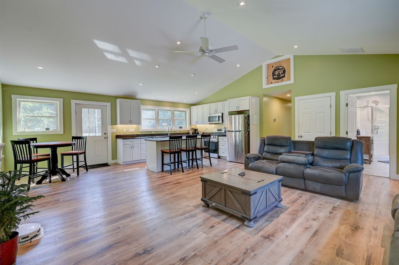 419 Winter Rd - Photo 7 of 26