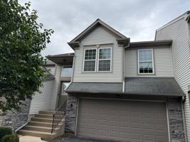 featured image of 465 Metropolitan St