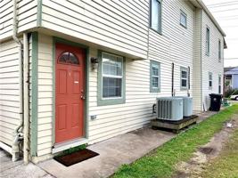 featured image of 3501 Calhoun St #B