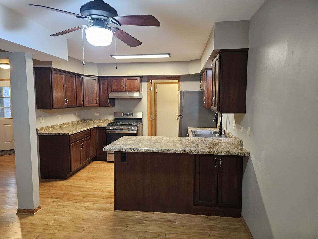 2017 Thornwood Cir - Photo 6 of 22