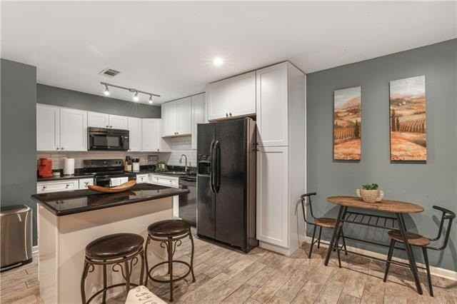 1663 Paul Morphy St - Photo 3 of 12
