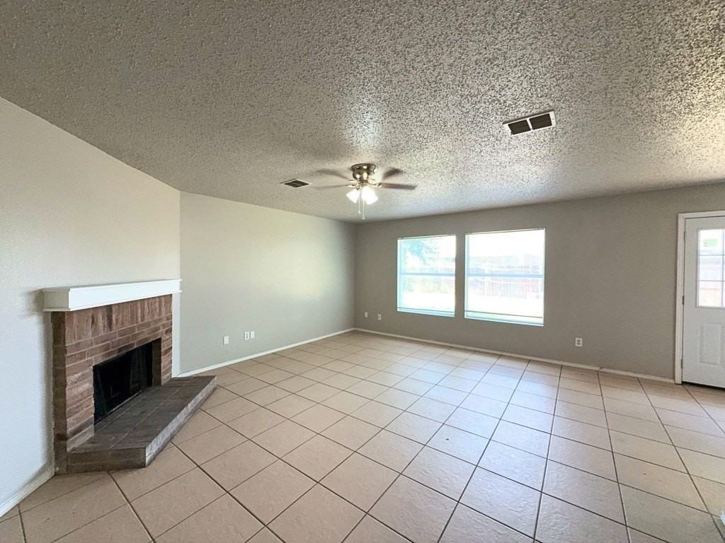 3952 Golden Horn Ln - Photo 6 of 29